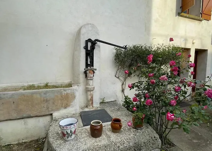 Ferienhaus Maison De Village Pres Du Canal Colombiers (Herault)
